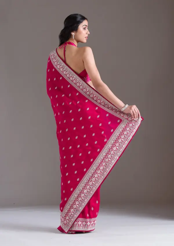 Rani Pink Threadwork Silk Saree - Image 3